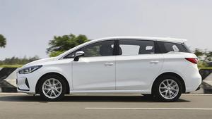 Hyundai i20 Sportz Fiery Red